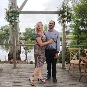 Meet your Posher, Dee